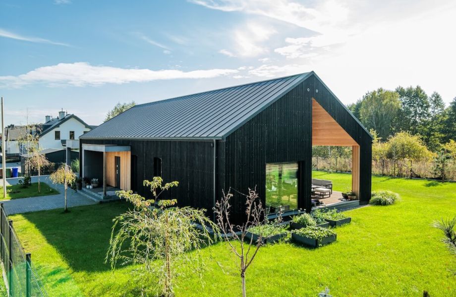 Nowoczesna stodoła w Dąbrówkach